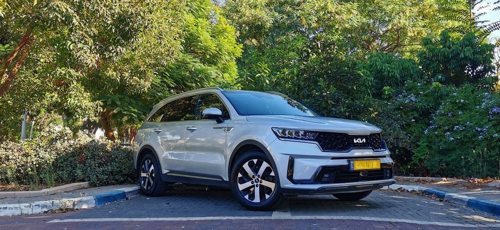 מודעת רכב קיה סורנטו