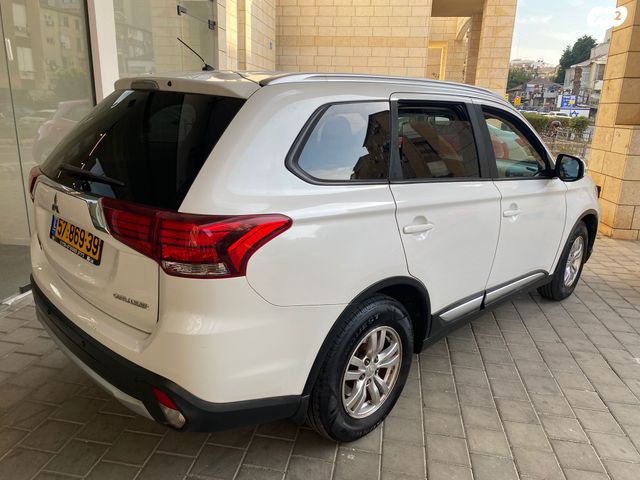 מודעת רכב מיצובישי אאוטלנדר