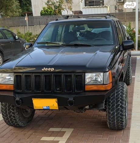 ג'יפ גרנד צ'ירוקי