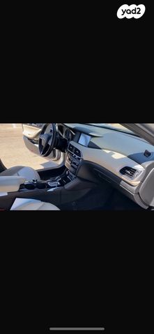 מודעת רכב אינפיניטי QX30