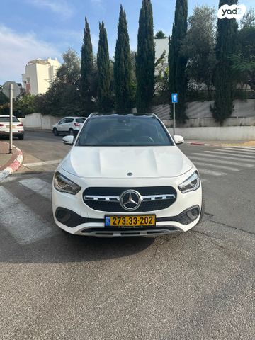 מרצדס-בנץ GLA