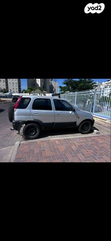 טריוס DX ידני 1.3 (86 כ״ס)