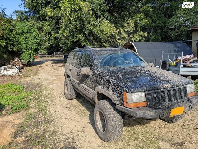 ג'יפ גרנד צ'ירוקי