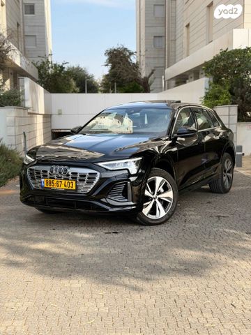מודעת רכב אאודי Q8 e-tron