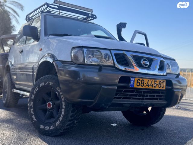 מודעת רכב ניסאן טראנו