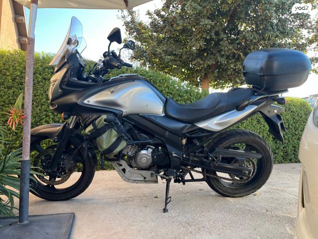 סוזוקי DL650 וי-סטרום