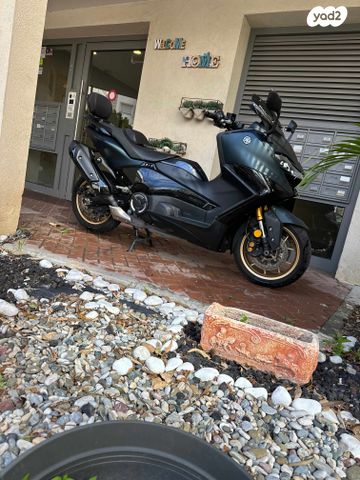 ימאהה Tmax 560 Tech