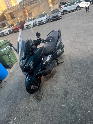 סאן יאנג קרוזים 300