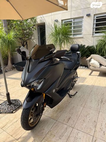 ימאהה Tmax 560 Tech