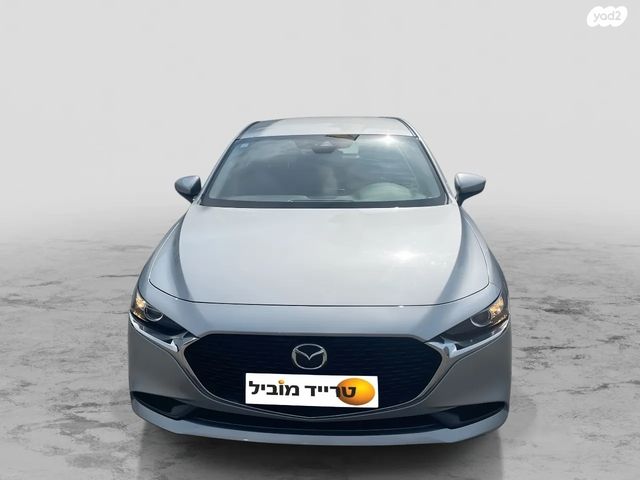 מודעת רכב מאזדה 3