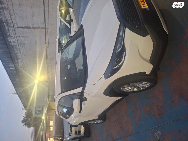 מודעת רכב טויוטה קורולה קרוס