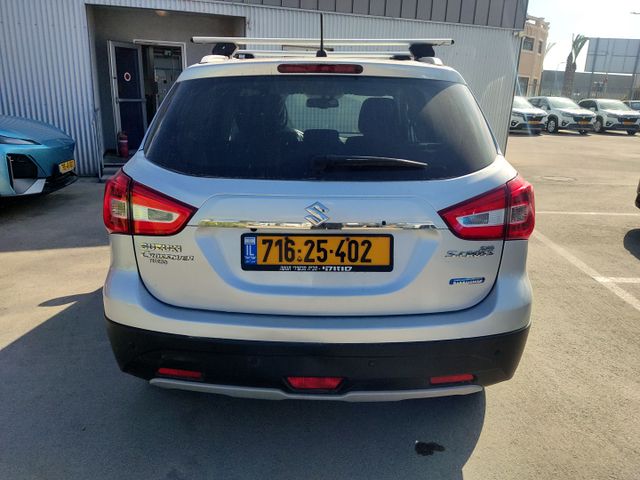 סוזוקי קרוסאובר