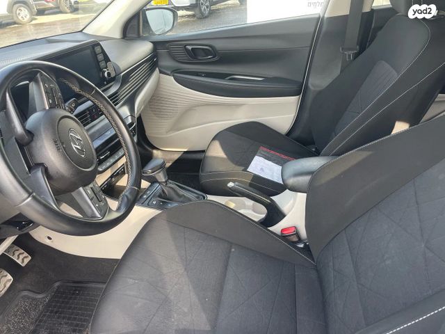 יונדאי באיון