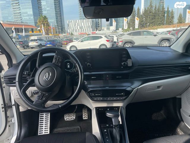 יונדאי באיון