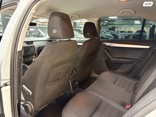 סקודה אוקטביה 