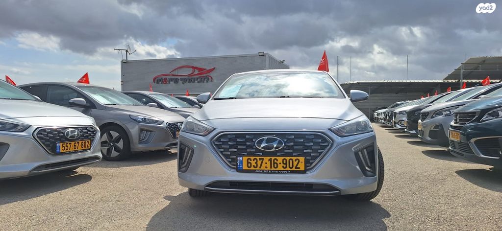 מודעת רכב יונדאי איוניק