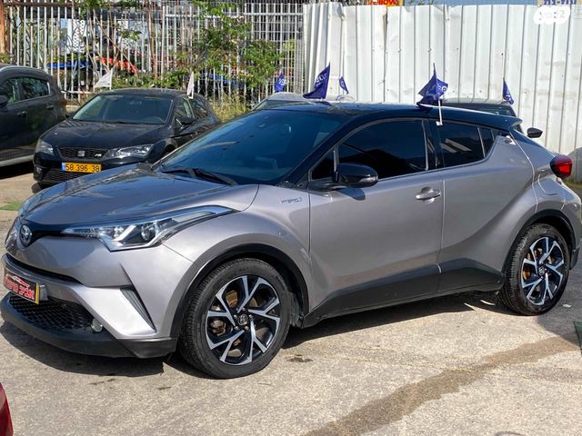 טויוטה C-HR