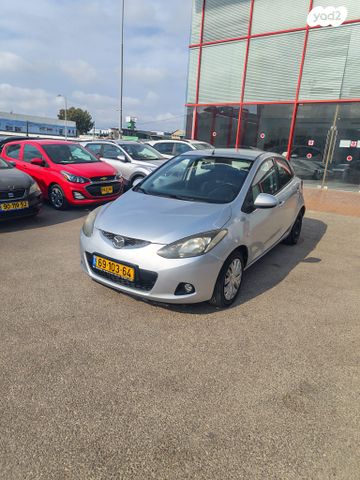 מודעת רכב מאזדה 2