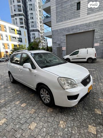 מודעת רכב קיה קארנס