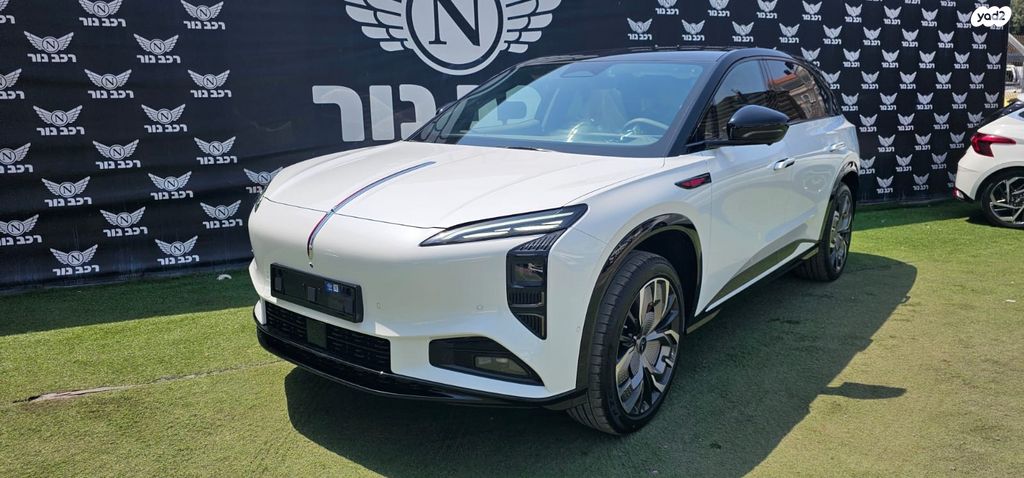 מודעת רכב הונגצ'י EHS7