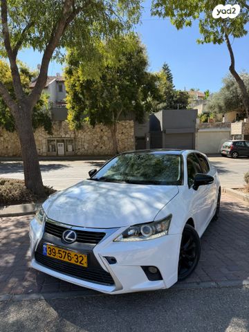 מודעת רכב לקסוס CT