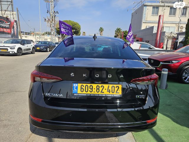 סקודה אוקטביה