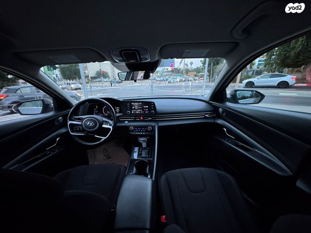 יונדאי אלנטרה