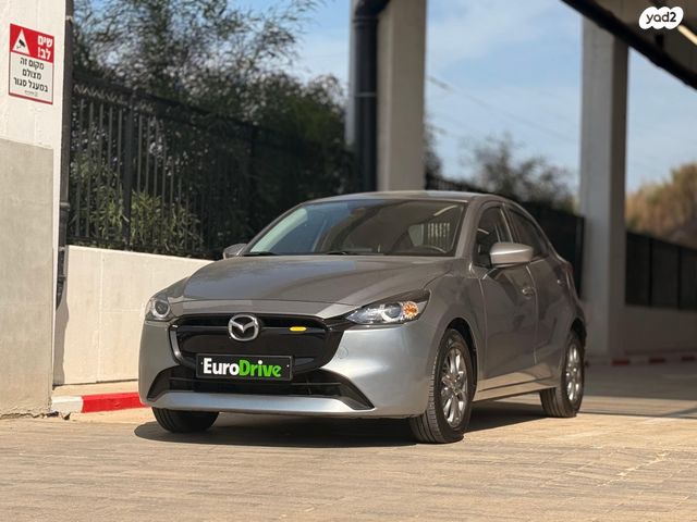 מודעת רכב מאזדה 2