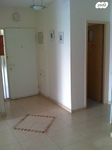 שדרות עמק איילון 8