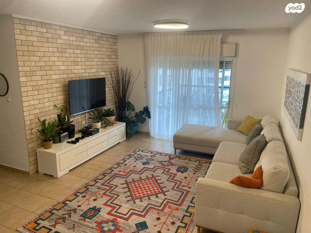 שדרות אלכסנדר 4