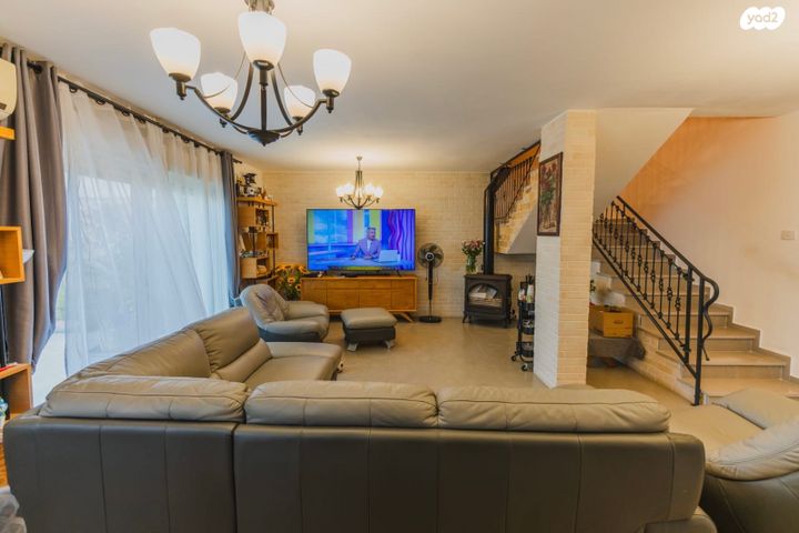 בית פרטי/ קוטג', הנגב 10, רובע ג', אריאל