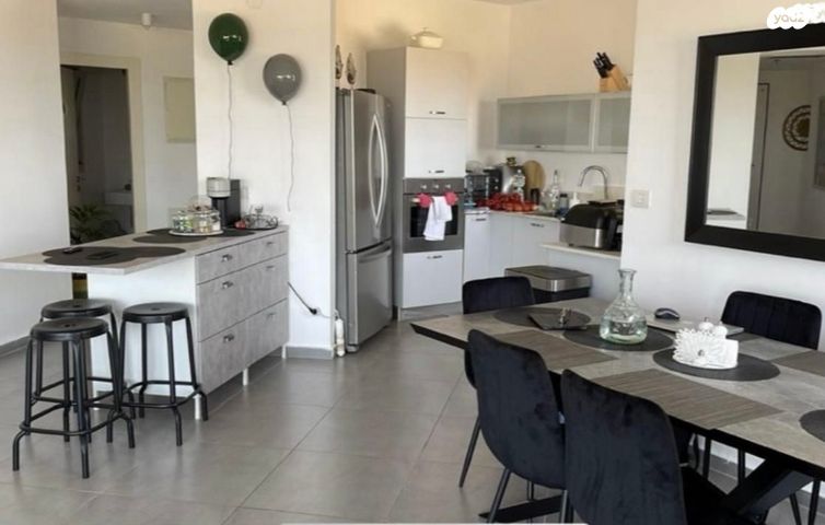 דירה, הגנים 9, נווה גן, רמת השרון