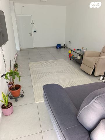 ד"ר מרדכי שריבר 11