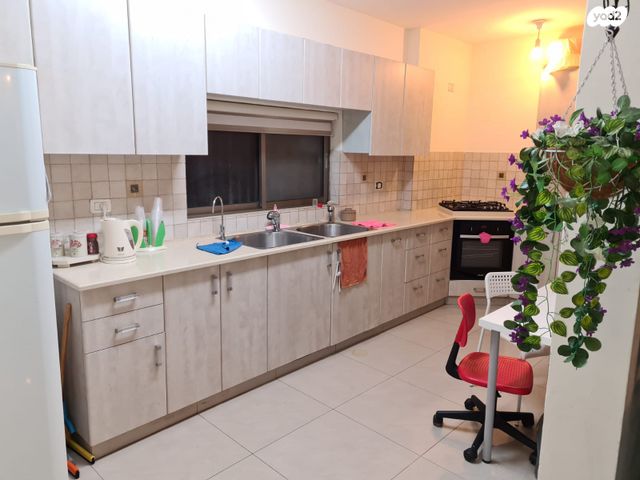 דירה, הגר"א 13, רמת חן ובן ציון, נתניה