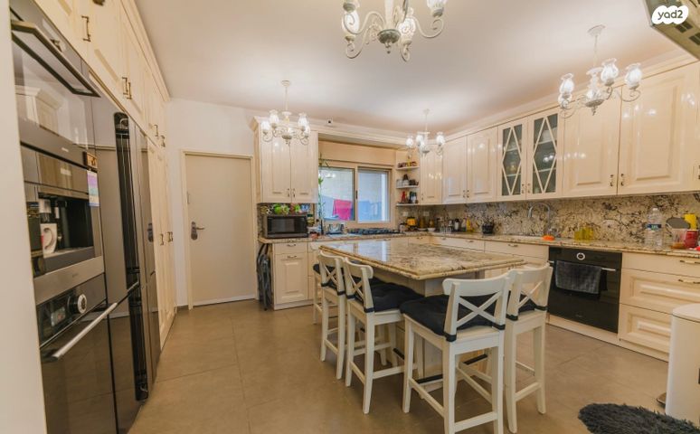 בית פרטי/ קוטג', הנגב 10, רובע ג', אריאל