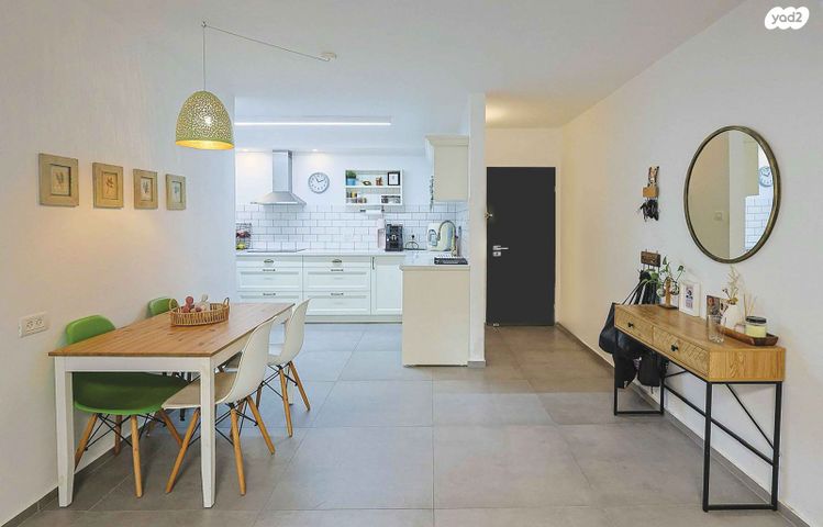 דירה, בקעת הירדן 29, גבעת סביון, גני תקווה