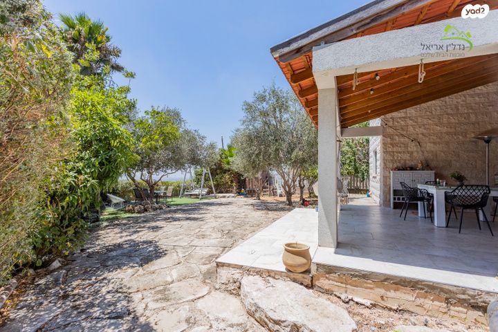 בית פרטי/ קוטג', מורן 245, ברקן, ברקן