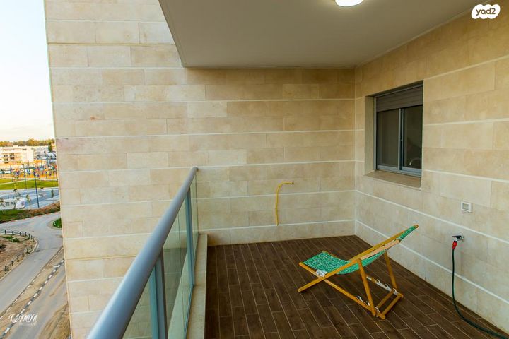 דירה, דרך מנחם בגין 22, הכלניות, שדרות