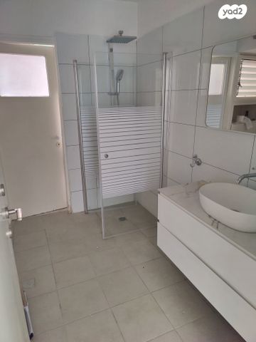 דירה, דב גרונר 7, רמת אביב ג', תל אביב יפו