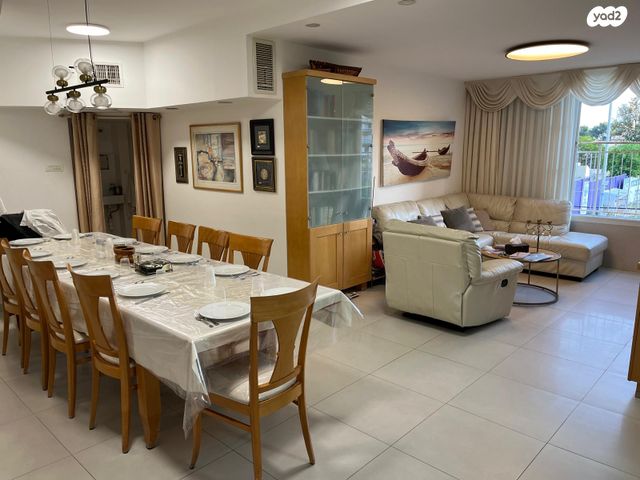 רב האי גאון 13