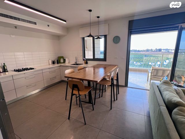 חנה רובינא 3