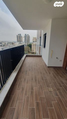 דירה, הנשיאים 50, כפר גנים ב, פתח תקווה