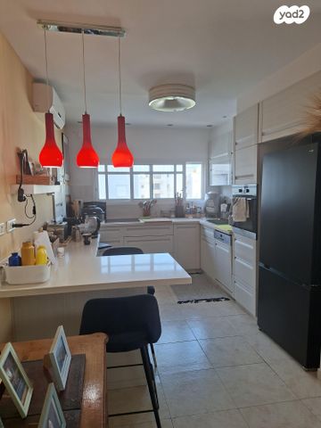 דירה, ד"ר בקמן 3, צפון מערב מרכז העיר, נתניה