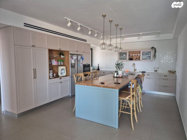 דירה, רחל המשוררת 6, נאות שמיר, יבנה