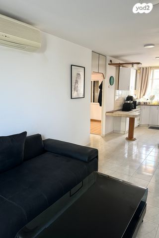 הר הצופים 13