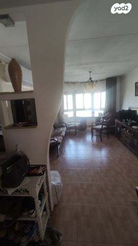 דירה, הפרחים 5, אשכול, כרמיאל