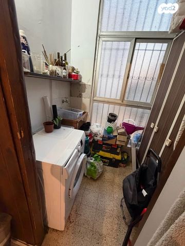 דירה, הברון הירש 18, אברמוביץ', ראשון לציון