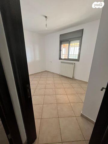 דירה, מור 8, עין חמד (י"א), מבשרת ציון