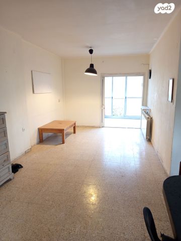 טשרניחובסקי 4