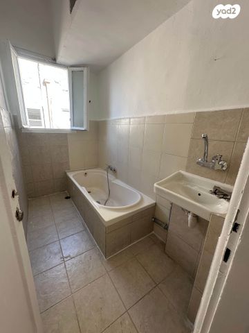 דירה, בורוכוב 1, לב תל אביב, לב העיר צפון, תל אביב יפו